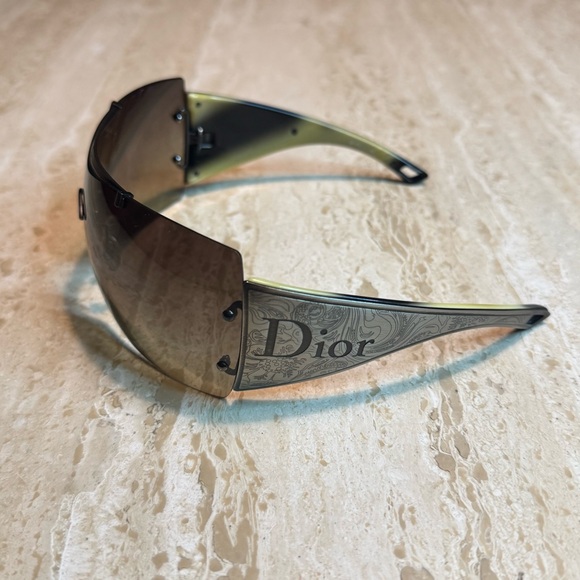 Dior Western Mask Sunglasses Brown - Picture 13 of 15